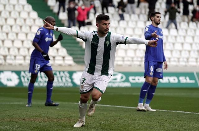 赫塔费客场逆袭继续奔赴超高人气! 赫塔费客场逆袭继续奔赴超高人气!