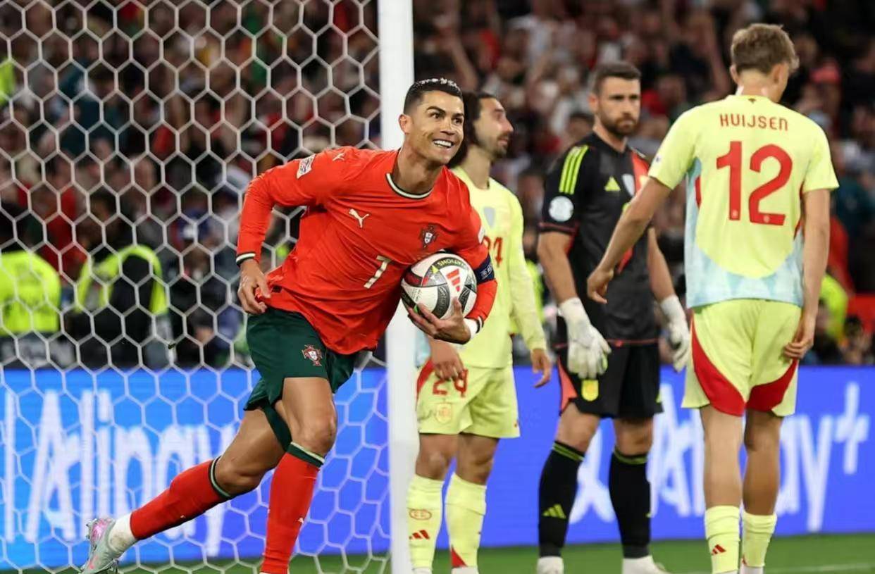 欧国联比赛进入尾声,冠军将揭晓 欧国联比赛进入尾声,冠军将揭晓