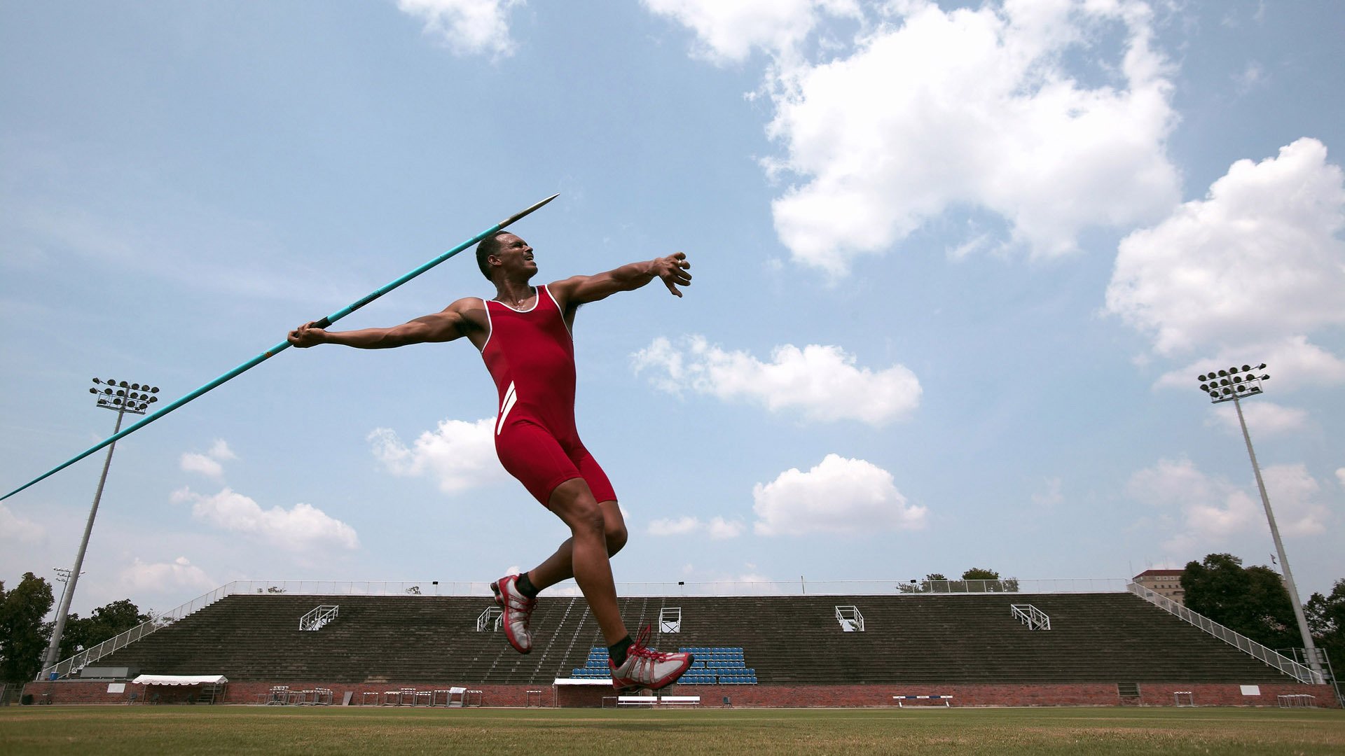 英超争冠之夜，卡马文加数据全面爆炸，定义新时代中场价值