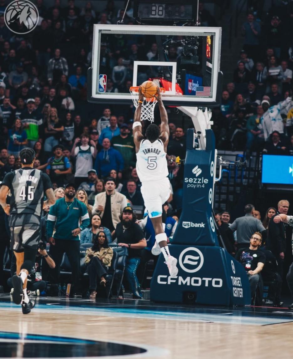 灰熊鏖战篮网,戈贝尔惊艳四座 灰熊鏖战篮网,戈贝尔惊艳四座